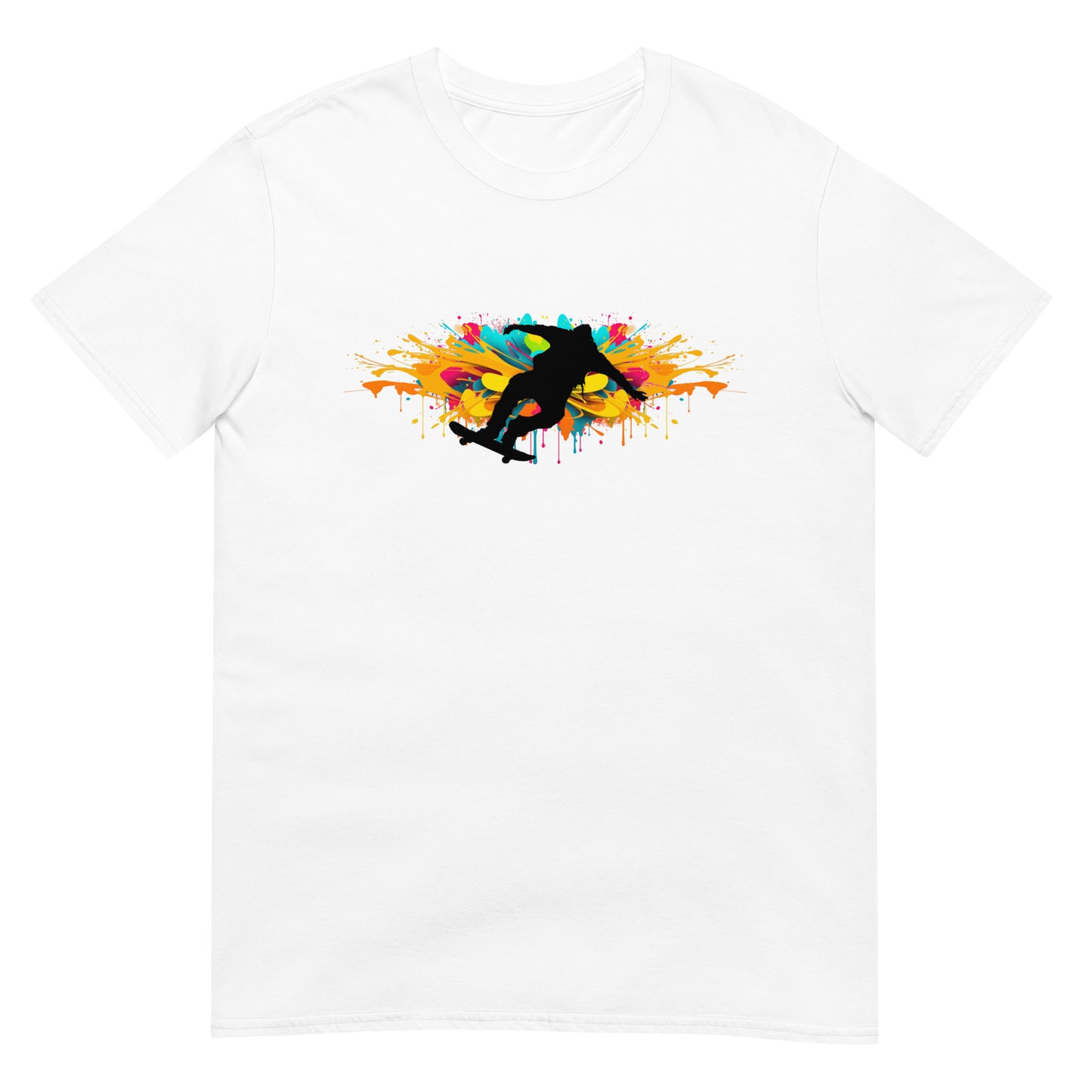Een unisex softstyle wit T-shirt met flitsende skateboarder, splash kleuren, witte achtergrond
