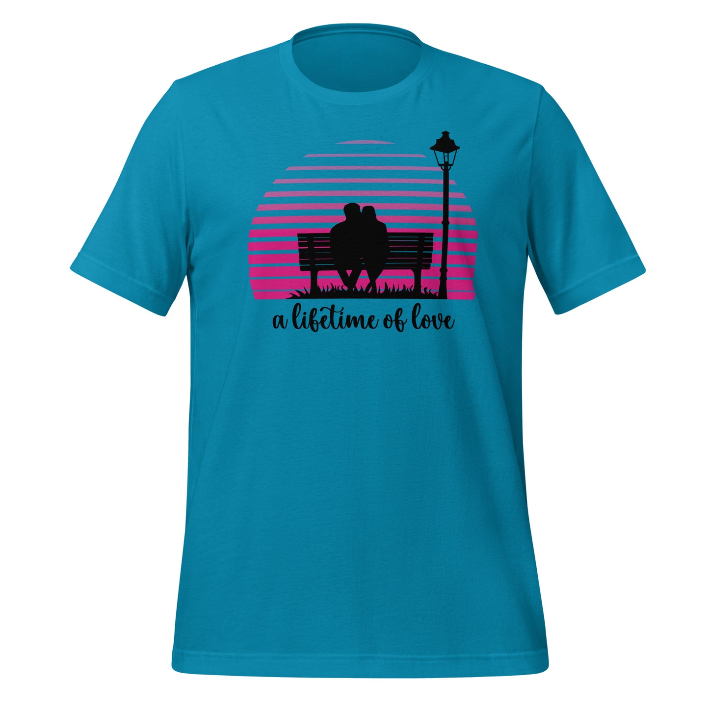 Unisex aqua T-shirt met de afbeelding 'Lifetime of Love' op de voorkant.